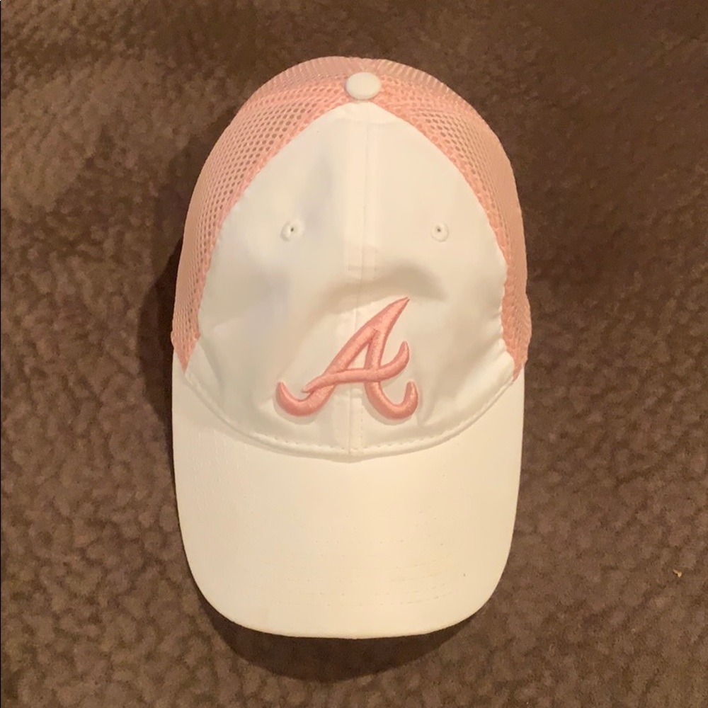 Atlanta Braves Pink Hat